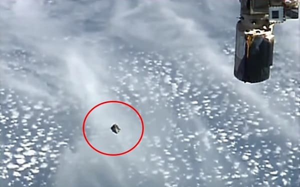  Ufo dalla ISS