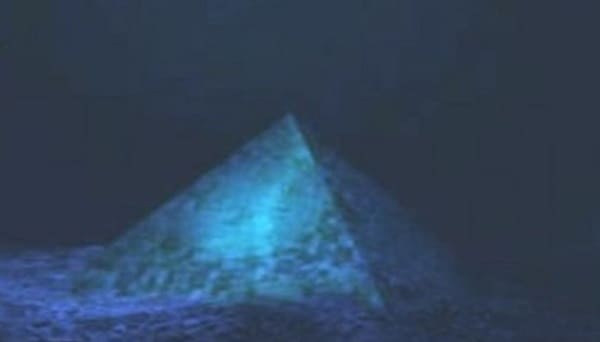 piramide sommersa