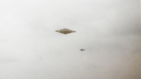 calvine foto ufo