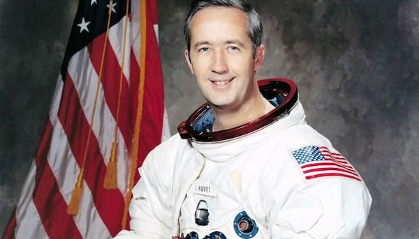 astronauti James McDivitt