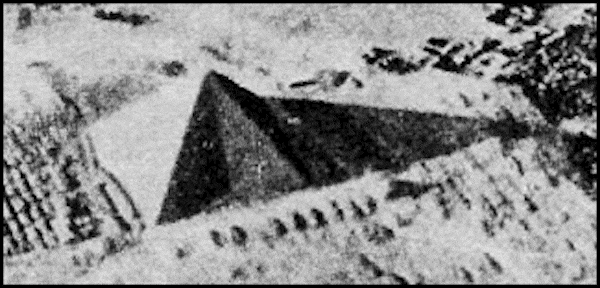 Piramide concava otto lati