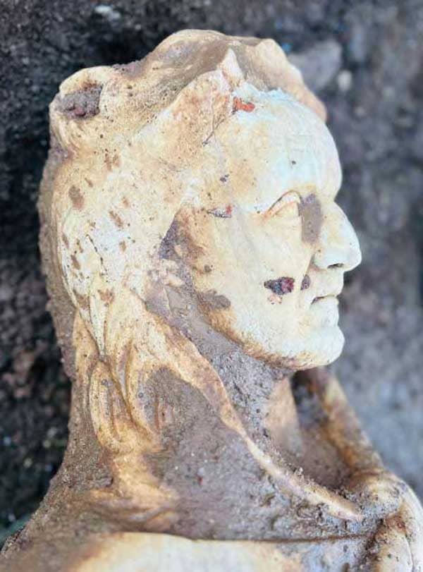 Statua di ercole trovata a roma