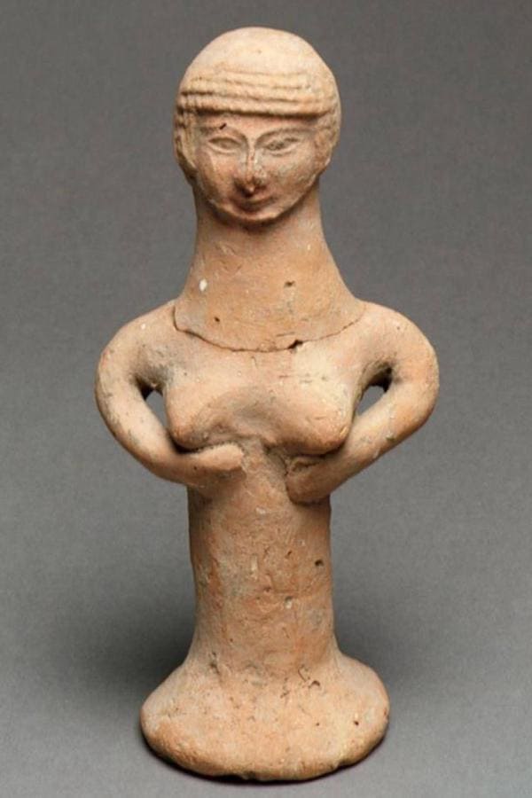 statuetta ceramica donna nuda Asherah